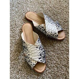 Loeffler Randal Snake Print Claudie Slip On Slides Sandals Women's Size 6 GUC